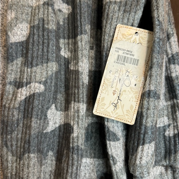 NWT FRENCH LAUNDRY Gray Camo Open Cardigan - Picture 5 of 8